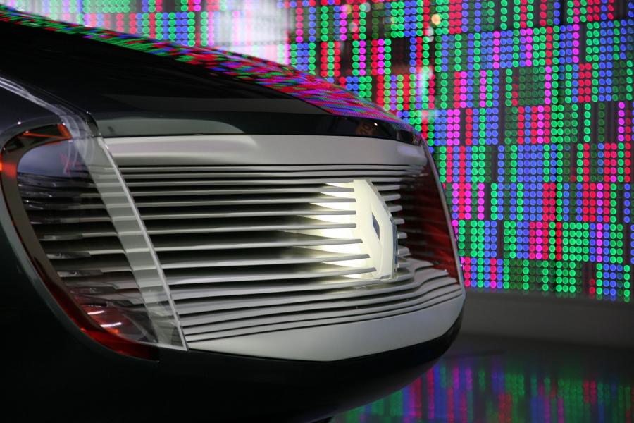  Renault Ondelios Concept 2008 года  (фото 15 из 108)